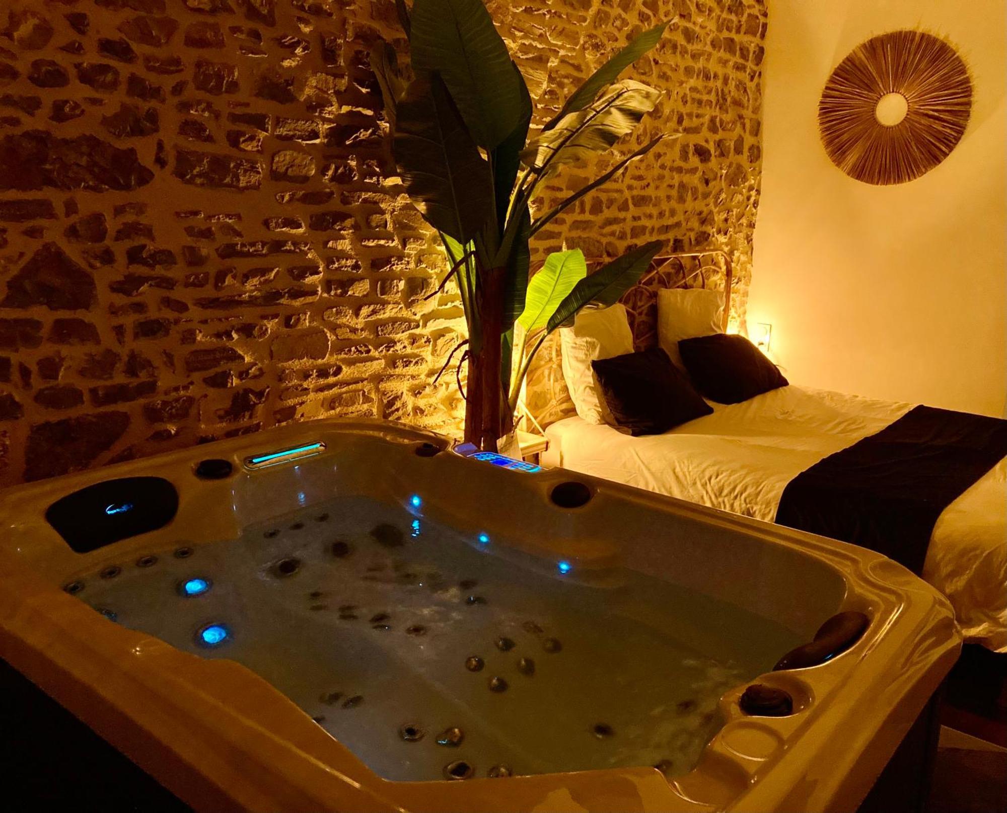 La Douce Nuit Lejlighed Fougères Eksteriør billede